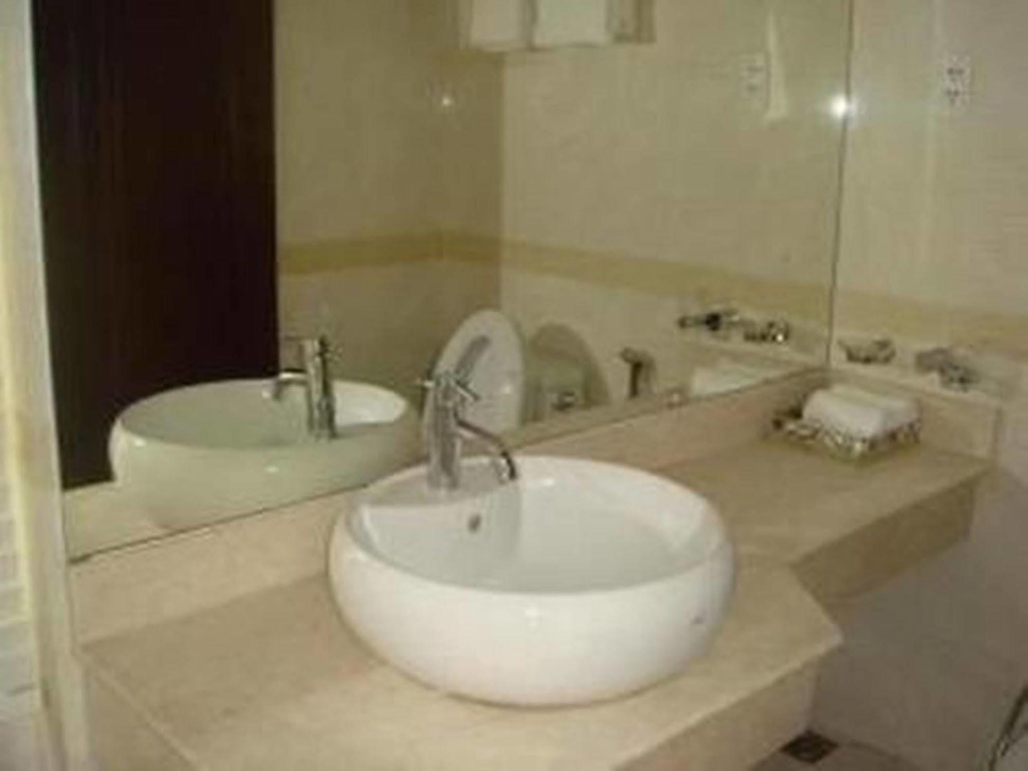 Trung Son Hotel Ho Şi Min Dış mekan fotoğraf
